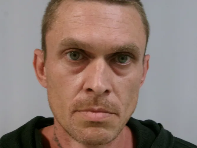 Upshur man accused of threatening police